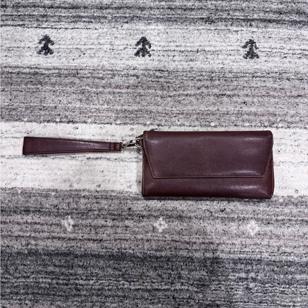 Matt & Nat Brown Wristlet Clutch